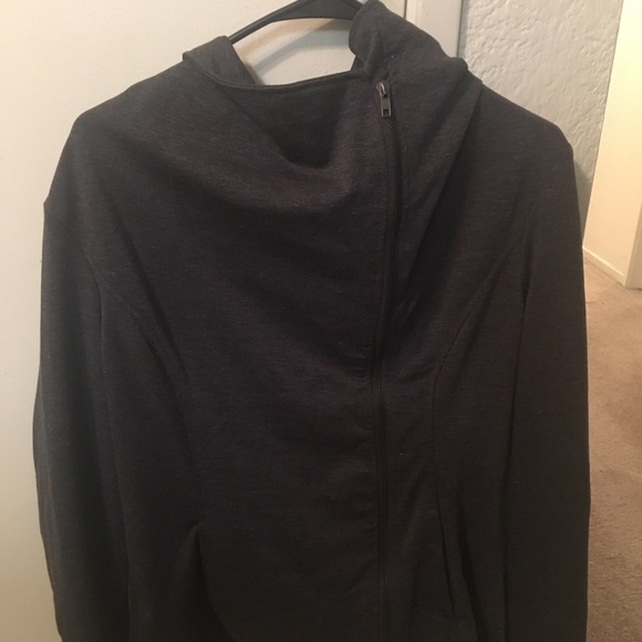 Sweater - Picture 3 of 5